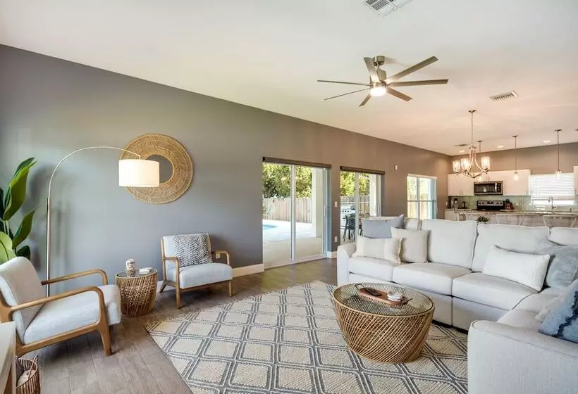 Florida Gem: Saltwater Pool By Beaches & Kayaking!