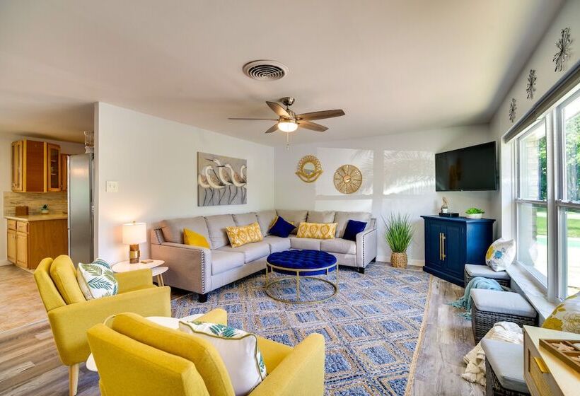 Fort Pierce Paradise W/ Pool   10 Mi To Beach!