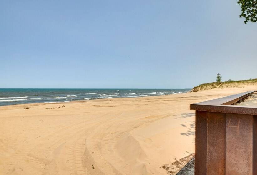 Gary Cottage W/ Outdoor Dining Areas   Near Beach!