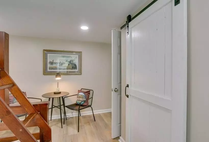 Harpers Ferry Home W/ Private Pool & Hot Tub!