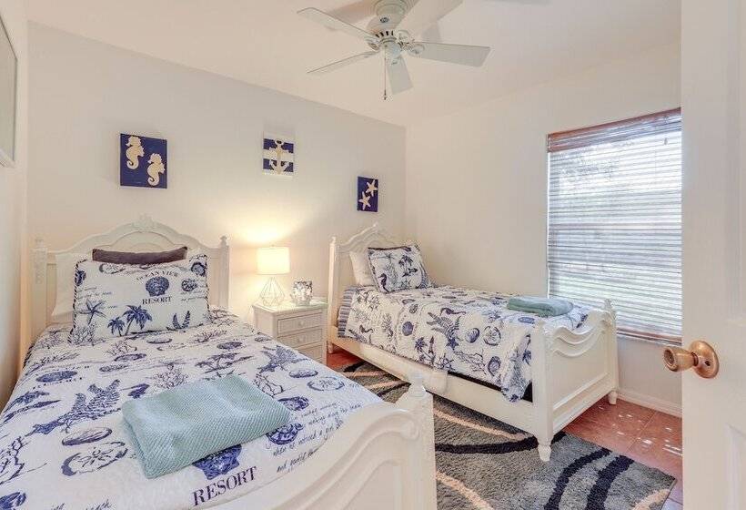 Jensen Beach Home W/ Heated Pool!