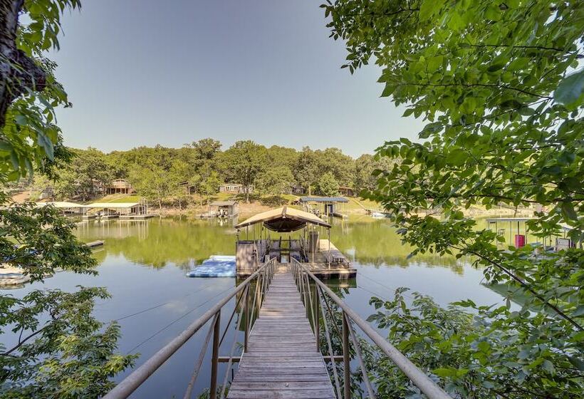 Lakefront Paradise In Eucha: Boat Dock, Fire Pit!