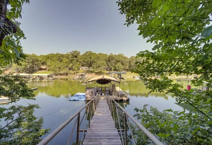 Lakefront Paradise In Eucha: Boat Dock, Fire Pit!
