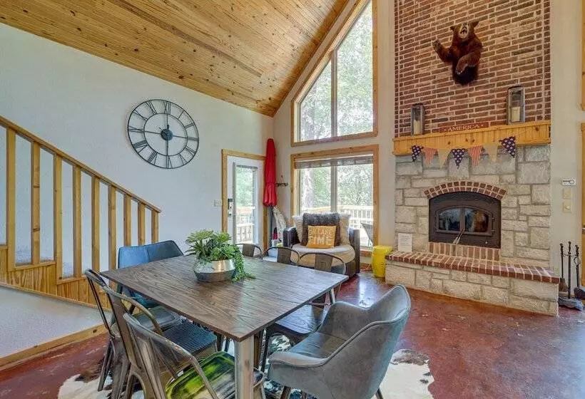 Lakefront Paradise In Eucha: Boat Dock, Fire Pit!