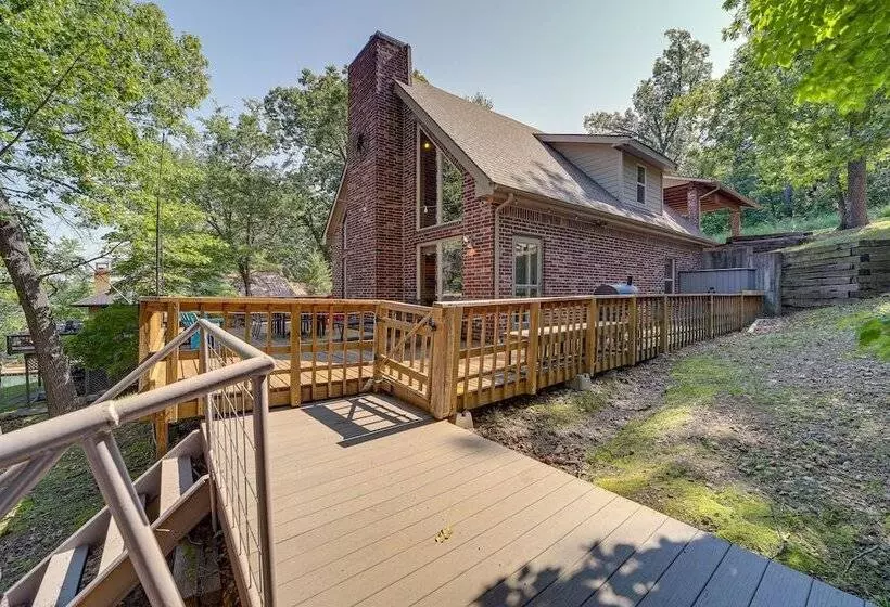 Lakefront Paradise In Eucha: Boat Dock, Fire Pit!
