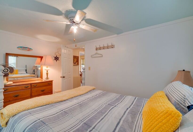 Lakefront Spring City Retreat W/ Boat Dock!