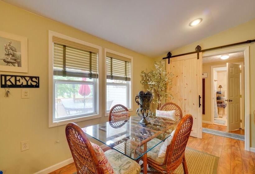 Lakefront Spring City Retreat W/ Boat Dock!