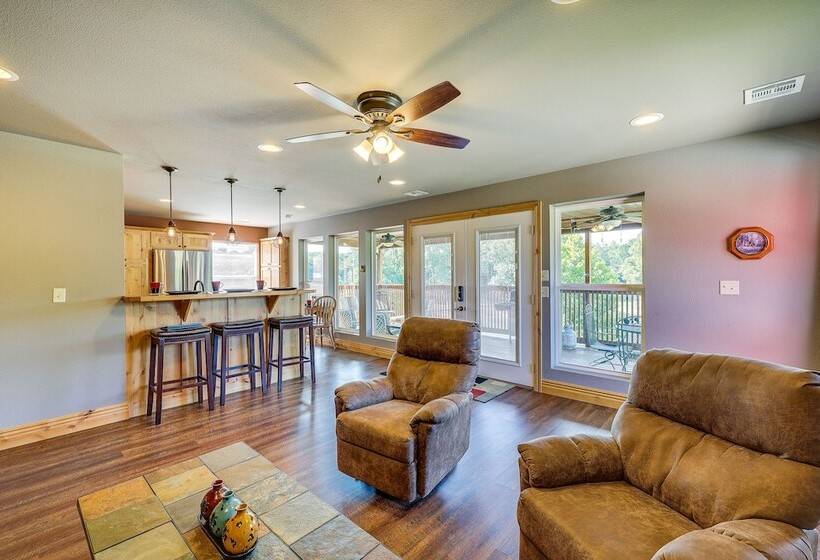 Magical Pineville Oasis: Gas Grill & Scenic Deck!