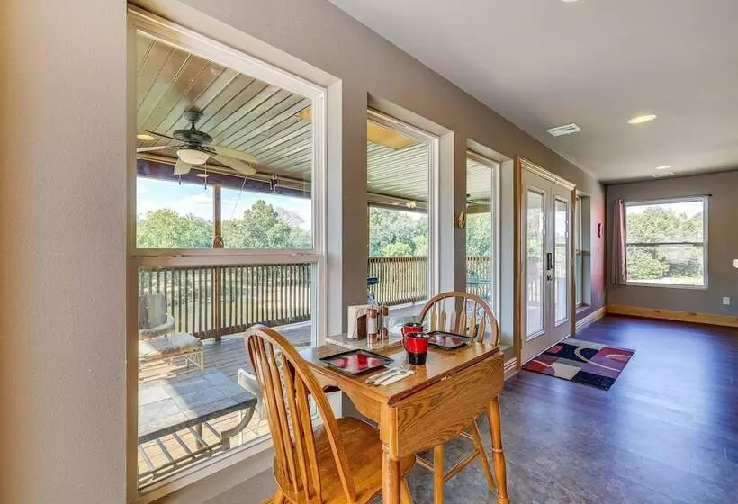 Magical Pineville Oasis: Gas Grill & Scenic Deck!