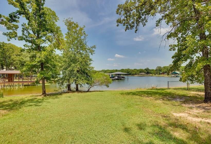 Pool, Hot Tub & Views: Malakoff Gem On Cedar Creek