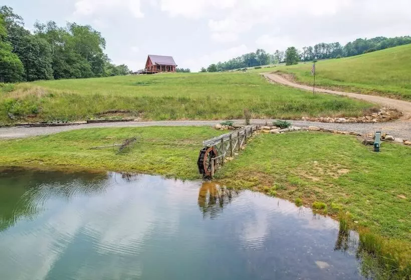 Modern Willis Cabin Retreat: 24 Acre Working Farm!