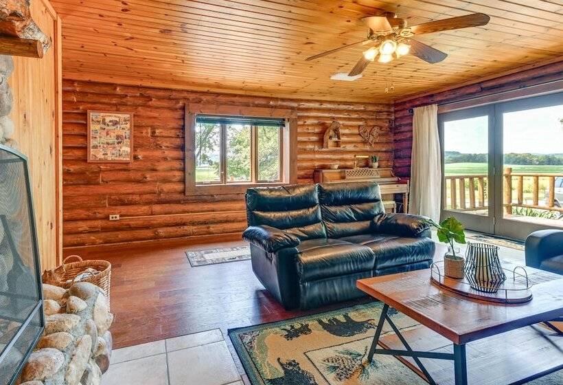 Pet Friendly Lyndon Station Cabin   Hike & Fish!