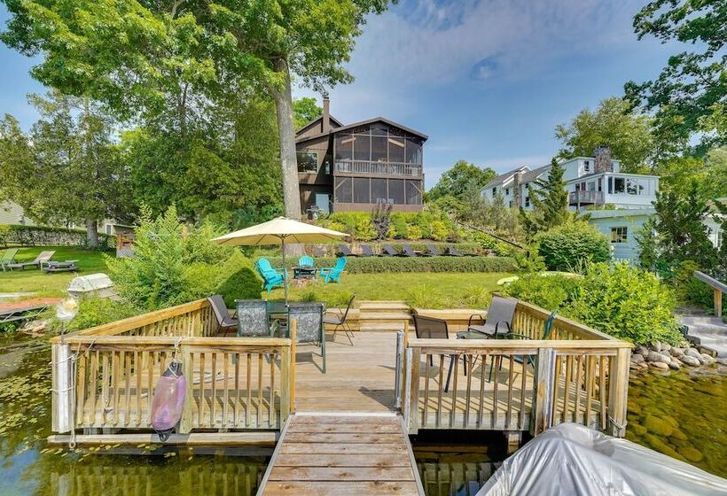 Pet Friendly Queensbury Home W/ Screened Porch