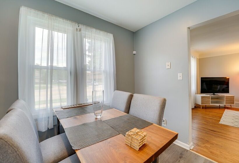 Pet Friendly Southfield House W/ Ping Pong Table!