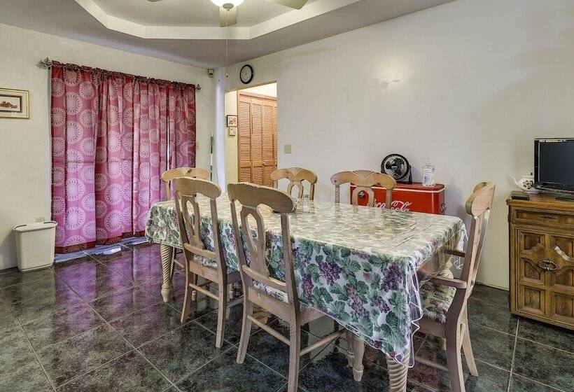 Remote Pet Friendly Harlingen House!