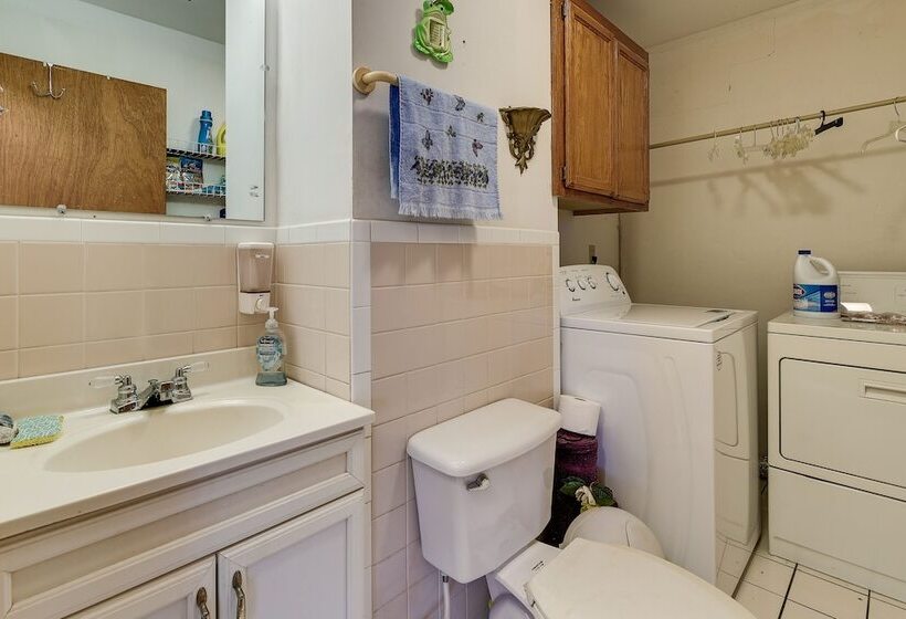 Remote Pet Friendly Harlingen House!