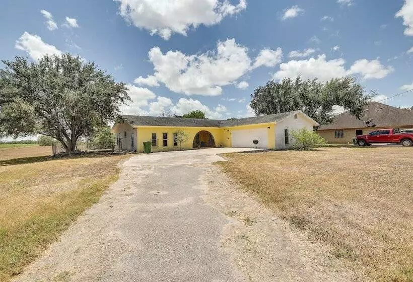 Remote Pet Friendly Harlingen House!