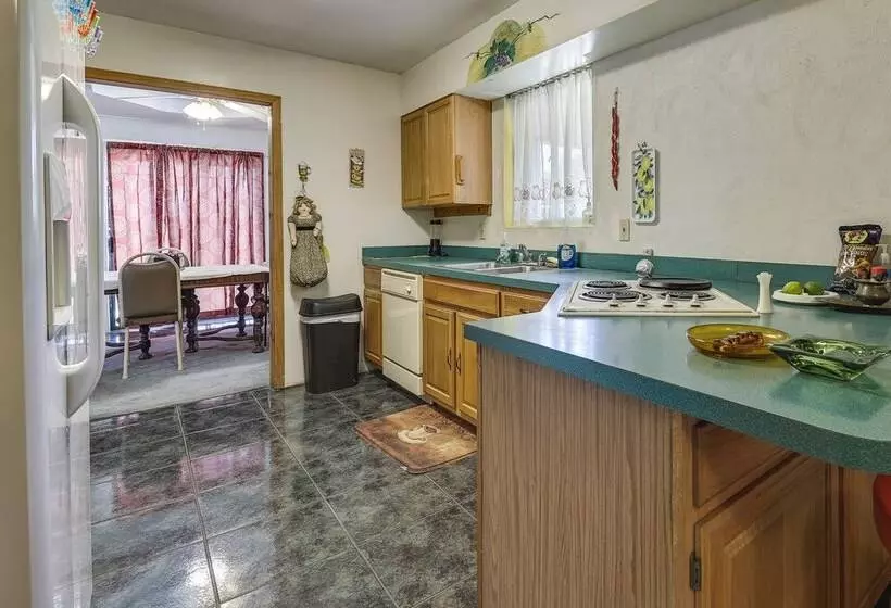 Remote Pet Friendly Harlingen House!