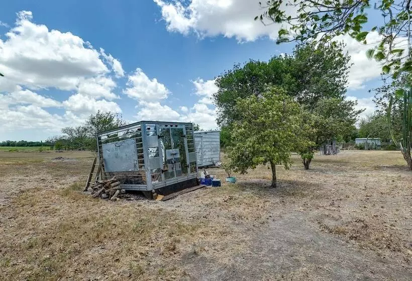 Remote Pet Friendly Harlingen House!