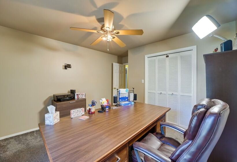 Spacious Arkansas Abode W/ Balcony & Fire Pit!