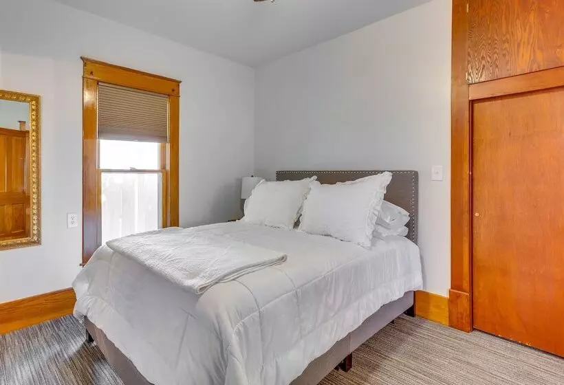 Stillwater Home   Walk To Boone Pickens Stadium!