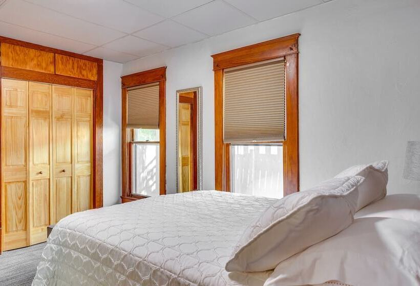 Stillwater Home Walk To Boone Pickens Stadium!