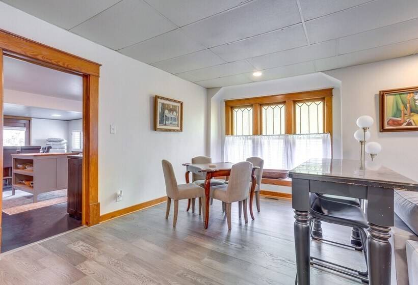 Stillwater Home Walk To Boone Pickens Stadium!