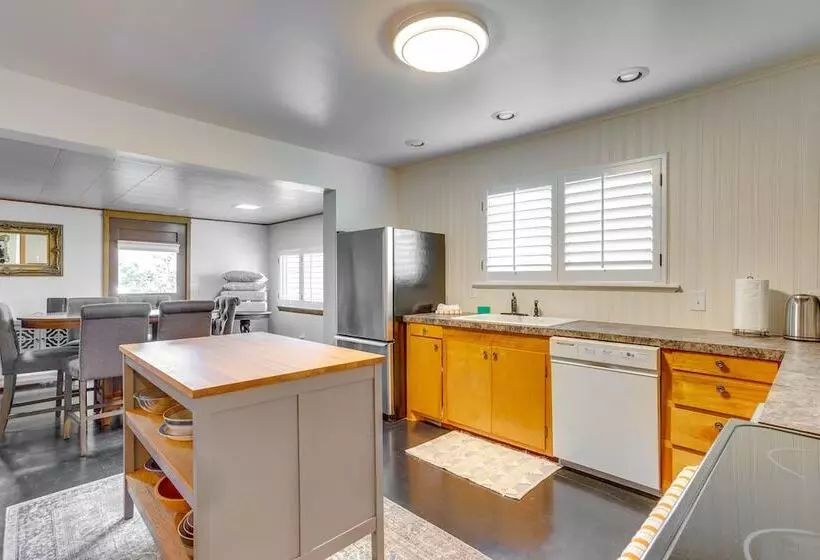 Stillwater Home   Walk To Boone Pickens Stadium!