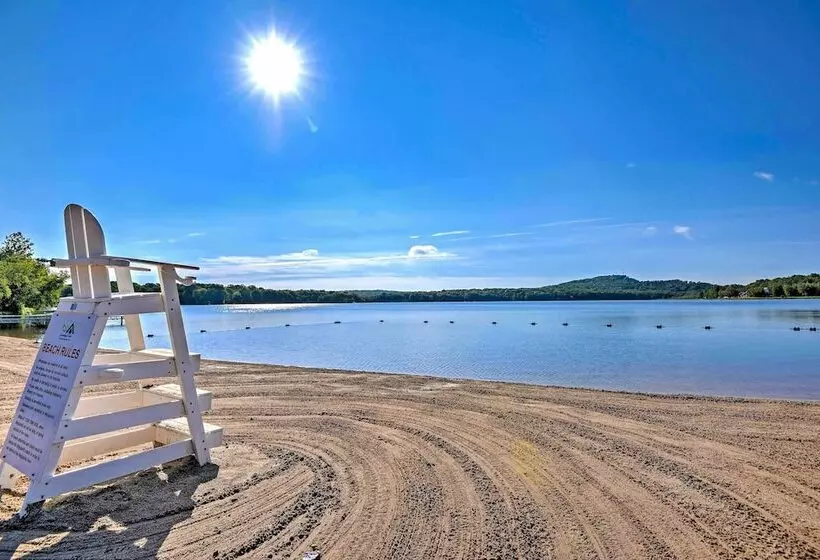 Tree Lined Pocono Lake Retreat: Walk To Beaches!