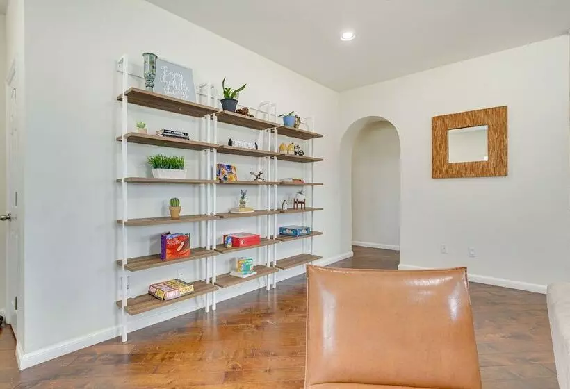 Pet Friendly Oklahoma City Retreat W/ Grill