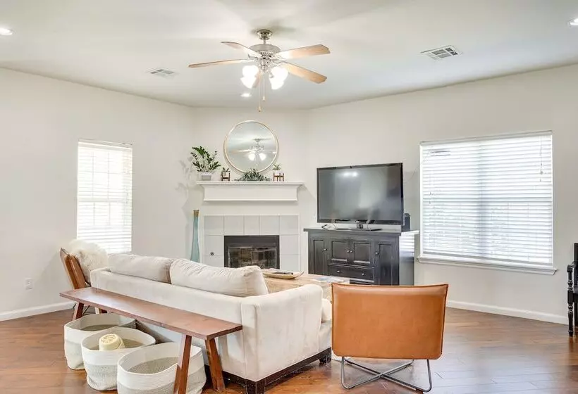 Pet Friendly Oklahoma City Retreat W/ Grill
