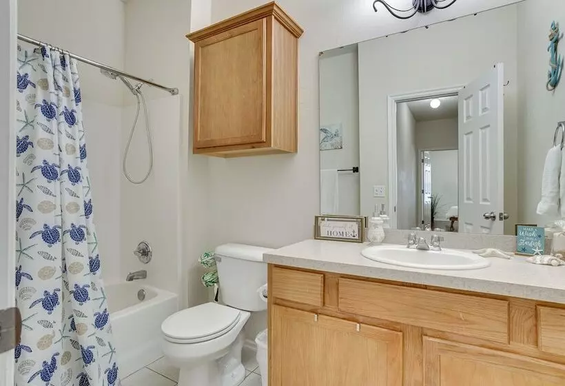 Pet Friendly Oklahoma City Retreat W/ Grill