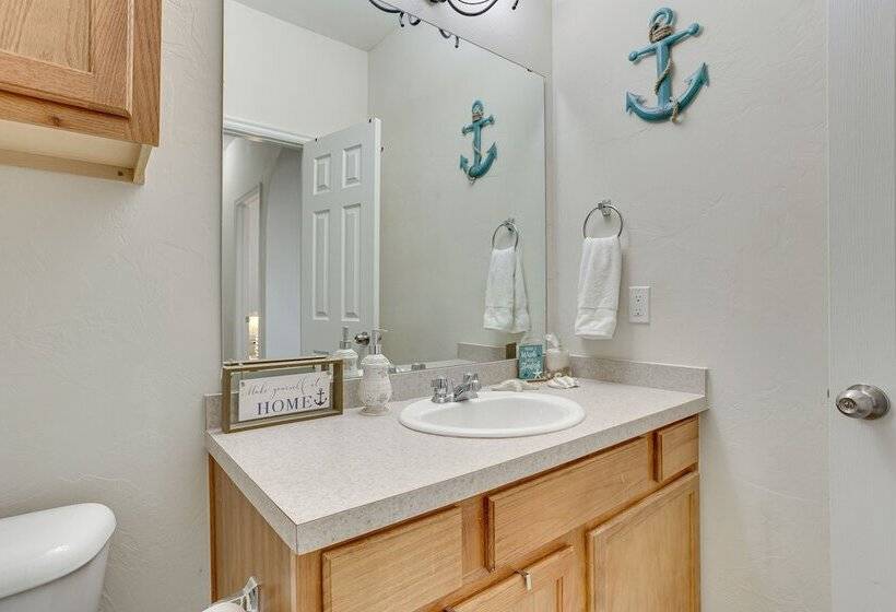 Pet Friendly Oklahoma City Retreat W/ Grill