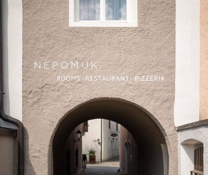 住宿加早餐  Nepomuk