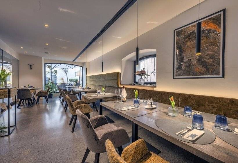 住宿加早餐  Nepomuk