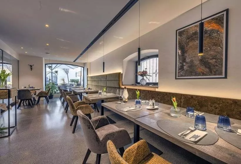 ベッドアンドブレックファースト Nepomuk