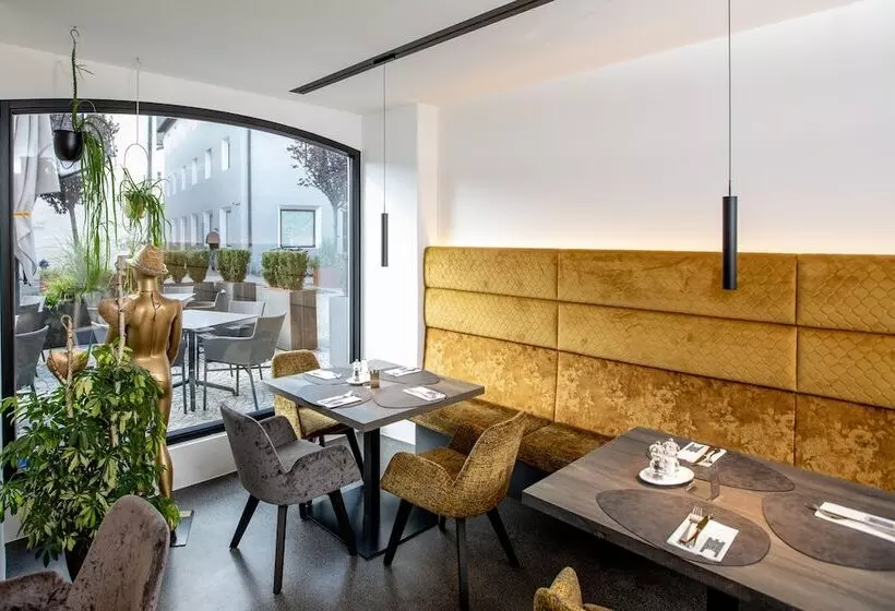 ベッドアンドブレックファースト Nepomuk