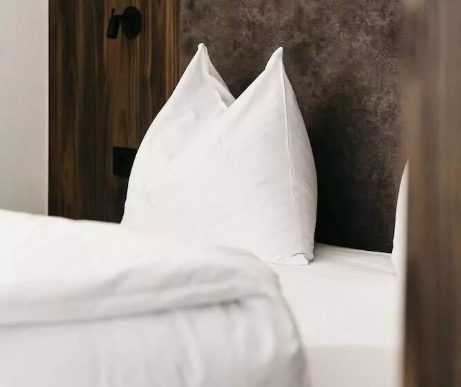 ベッドアンドブレックファースト Nepomuk