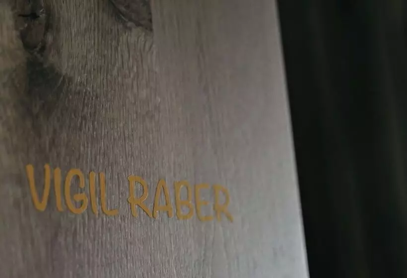 ベッドアンドブレックファースト Nepomuk