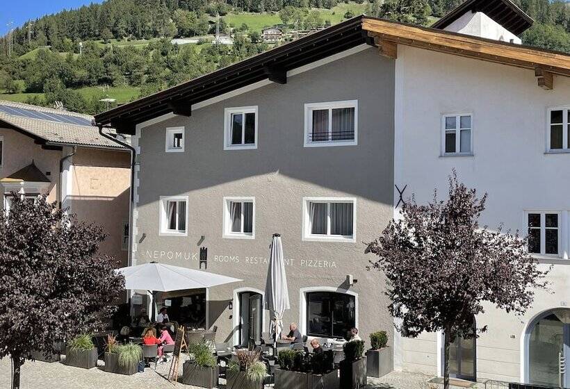 住宿加早餐  Nepomuk