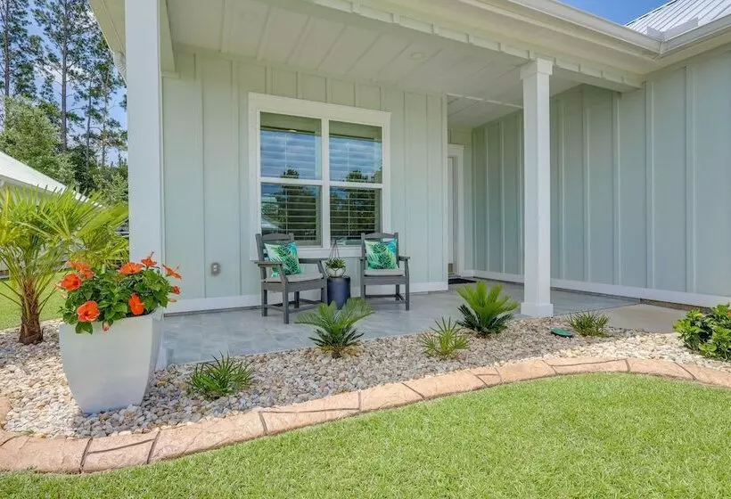 Bright Foley Home W/ Patio   7 Mi To Wharf & Beach