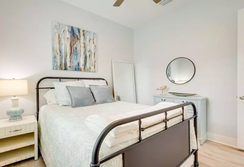 Bright Foley Home W/ Patio   7 Mi To Wharf & Beach