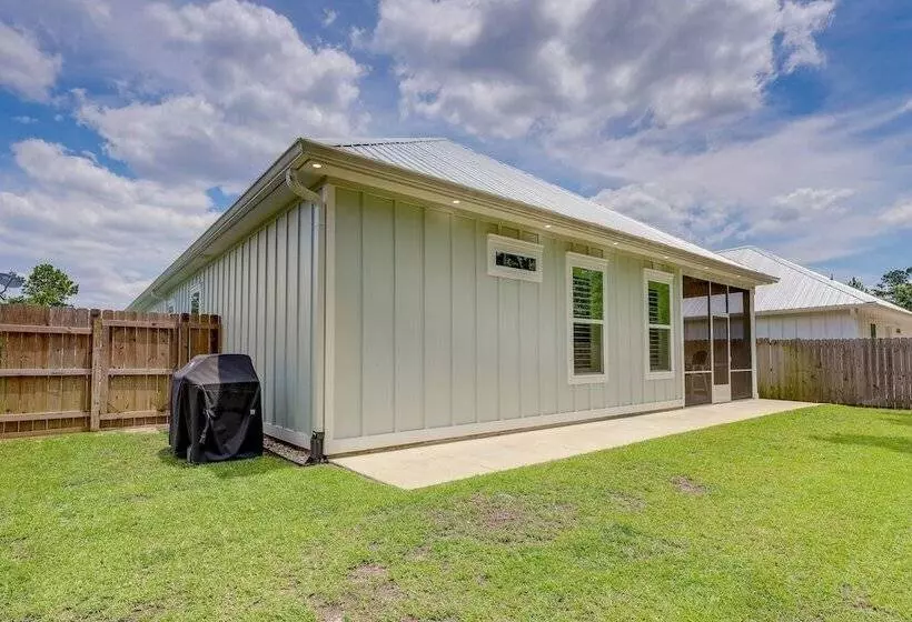 Bright Foley Home W/ Patio   7 Mi To Wharf & Beach