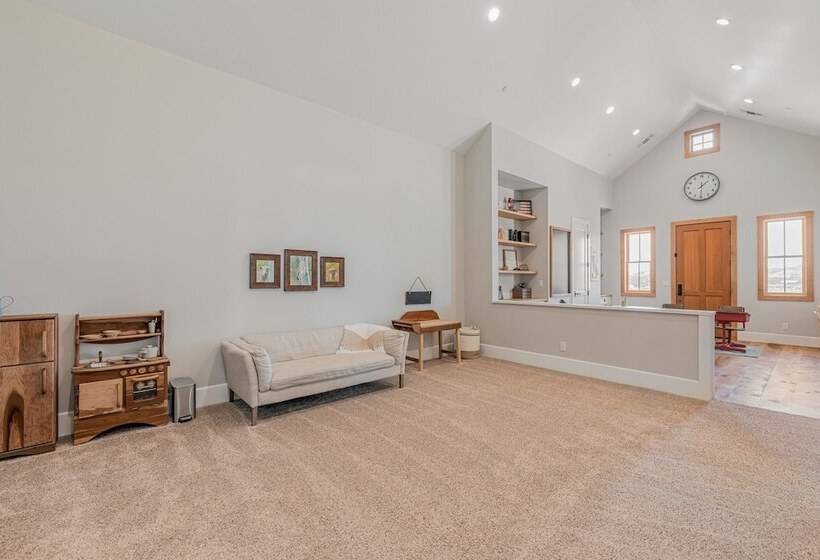 Cooperage By Avantstay Vineyard, Views, Soccer