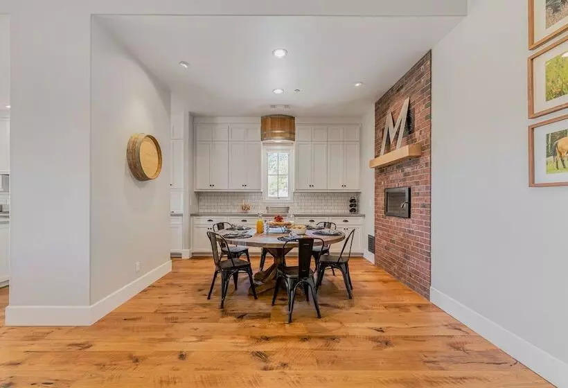 Cooperage By Avantstay Vineyard, Views, Soccer