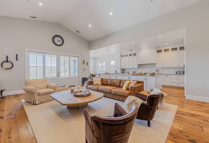 Cooperage By Avantstay Vineyard, Views, Soccer