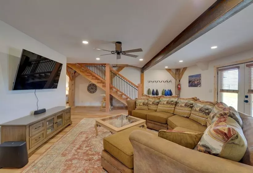 23 Mi To Targhee Skiing: Felt Cabin W/ Hot Tub!