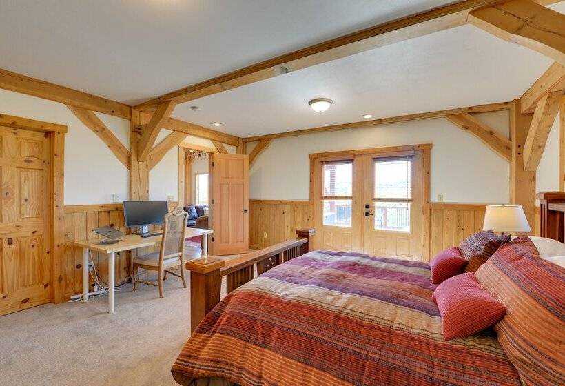 23 Mi To Targhee Skiing: Felt Cabin W/ Hot Tub!