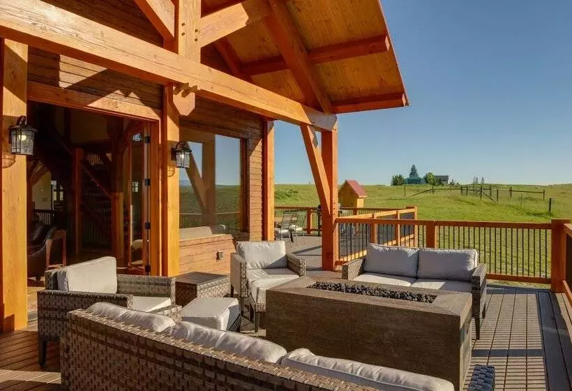 23 Mi To Targhee Skiing: Felt Cabin W/ Hot Tub!