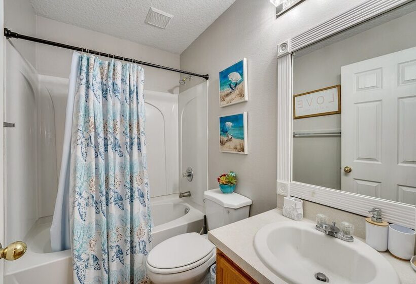 Davenport Family Home W/ Private Lanai & Game Room